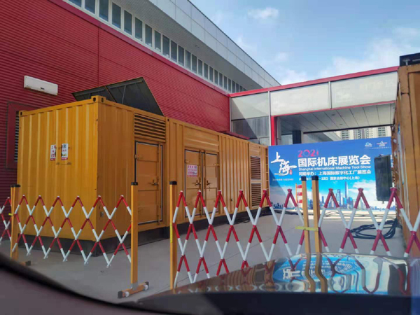 新建发电车出租-发电机无电压或电压太低怎么办？