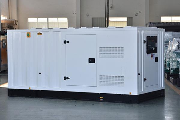 新建发电机组气门间隙的调整周期是多久？