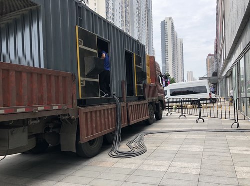 新建低温环境下，柴油发电机组电池充满电的具体时间受哪些因素影响？