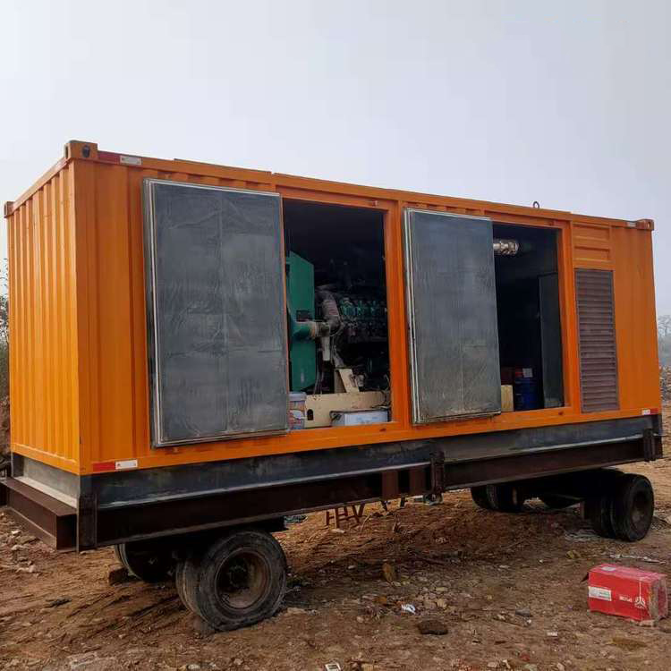 新建柴油发电机组预热过程中需要注意哪些安全事项？
